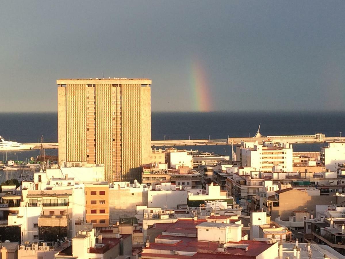 Suite Sun And Sea Alicante Bagian luar foto