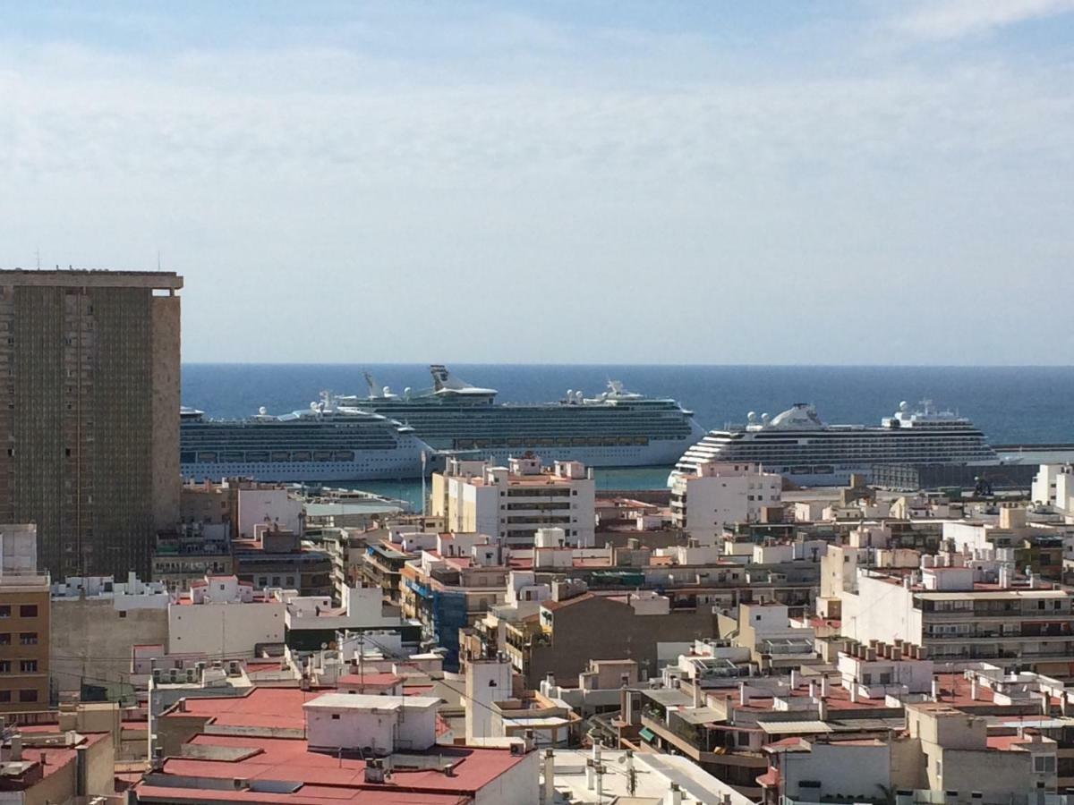 Suite Sun And Sea Alicante Bagian luar foto