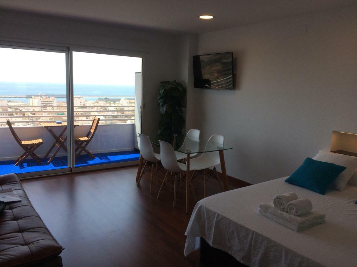Suite Sun And Sea Alicante Bagian luar foto