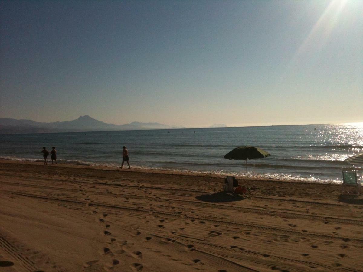 Suite Sun And Sea Alicante Bagian luar foto