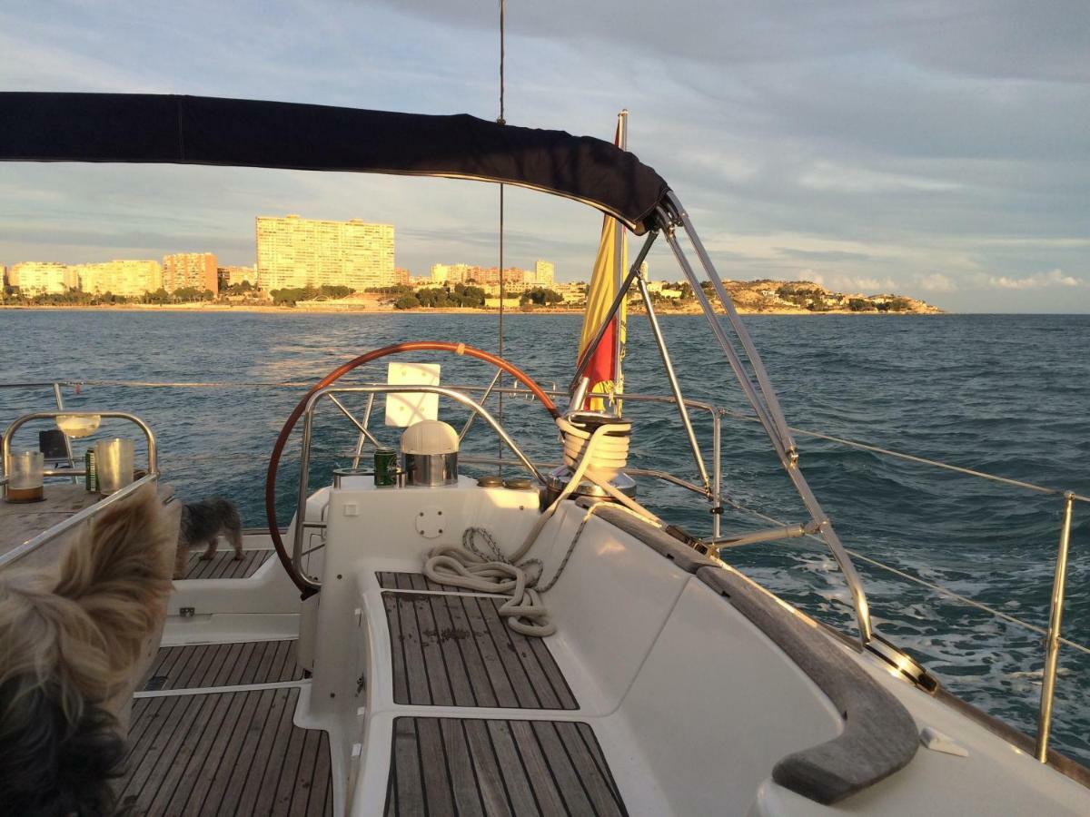 Suite Sun And Sea Alicante Bagian luar foto